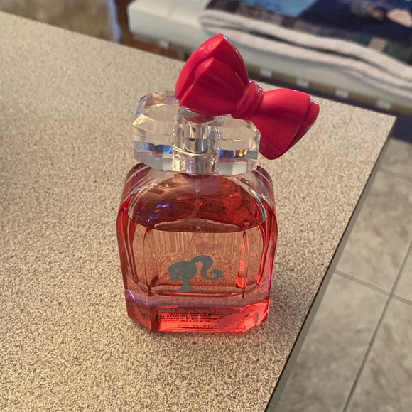 Barbie Accessories - Barbie Vibrant Pink Fragrance with Bow